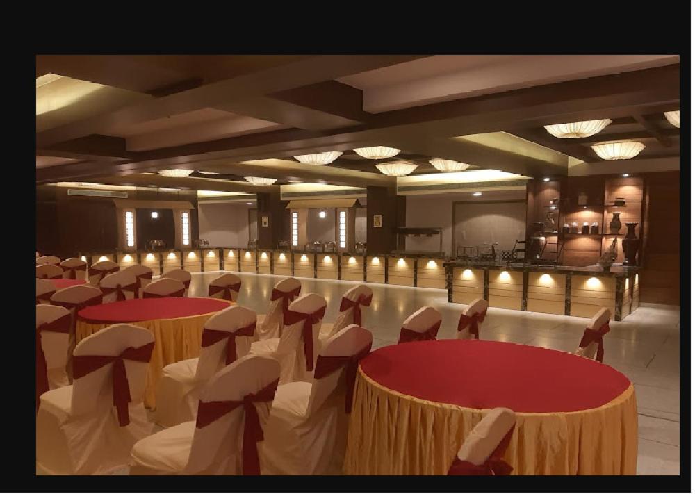 Hotel Mathoshree Thane Exterior photo